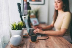 Seberapa Penting Menggunakan Layanan Notulensi Otomatis?